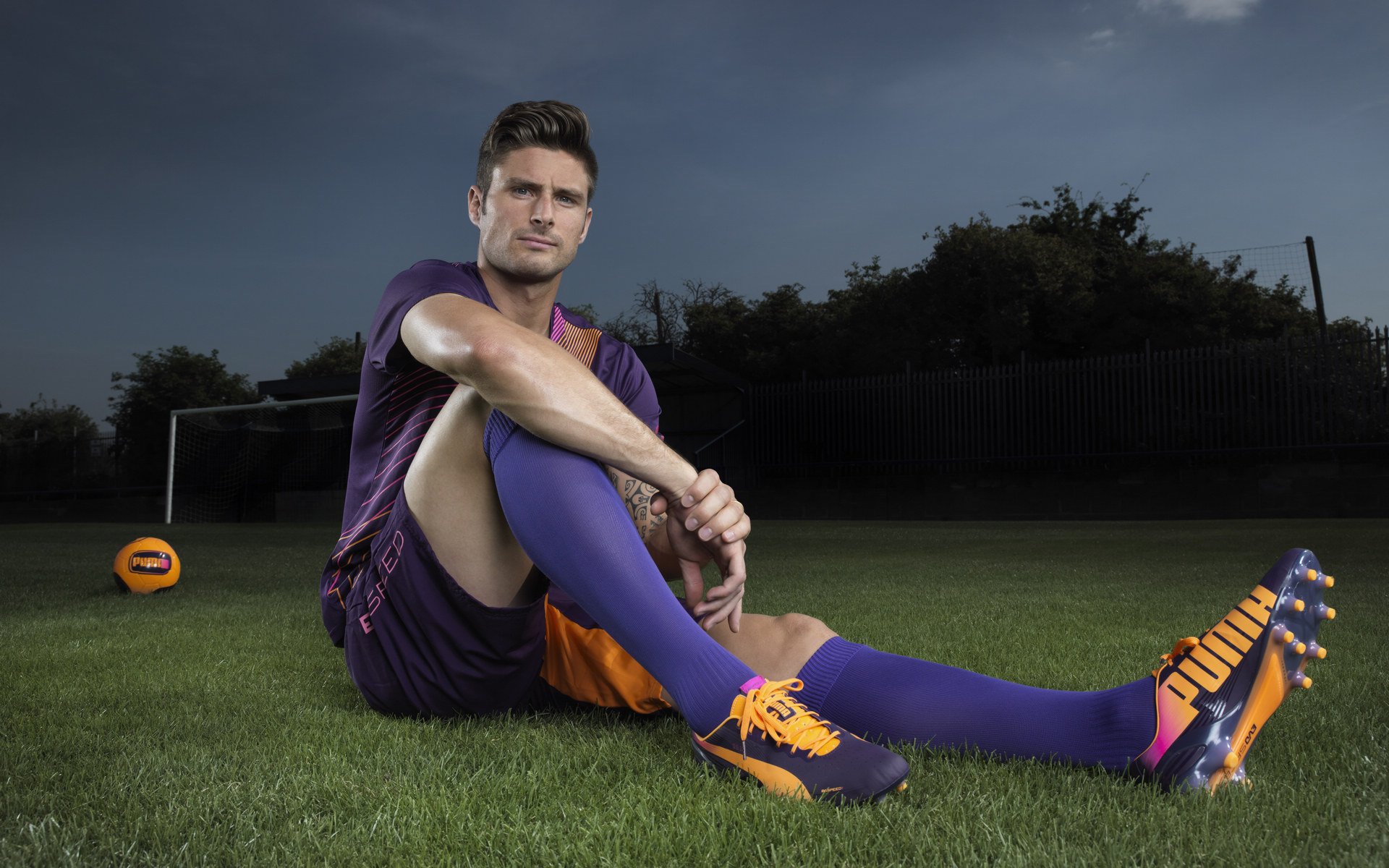 冠军球队球员参与公益马拉松传播健康理念,马拉松运动员签约赞助